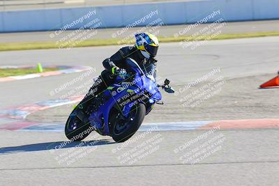 media/Jan-20-2023-Fastrack Riders (Fri) [[f2ad32aba3]]/Level 1/session 5 turn 13/